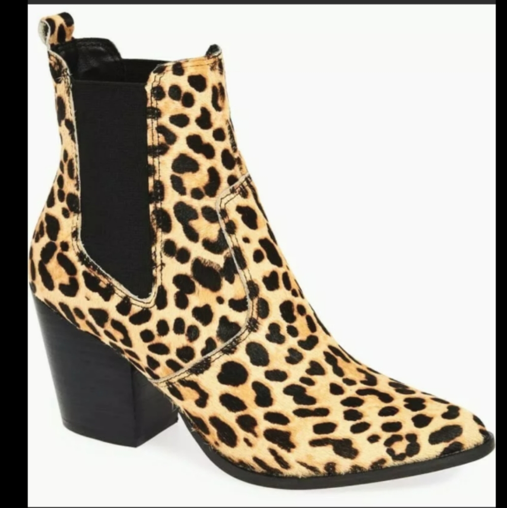 **Sold** NWT Steve Madden "Patricia-L" booties - Picture 1 of 8